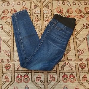 Karen Kane size 6 jeans